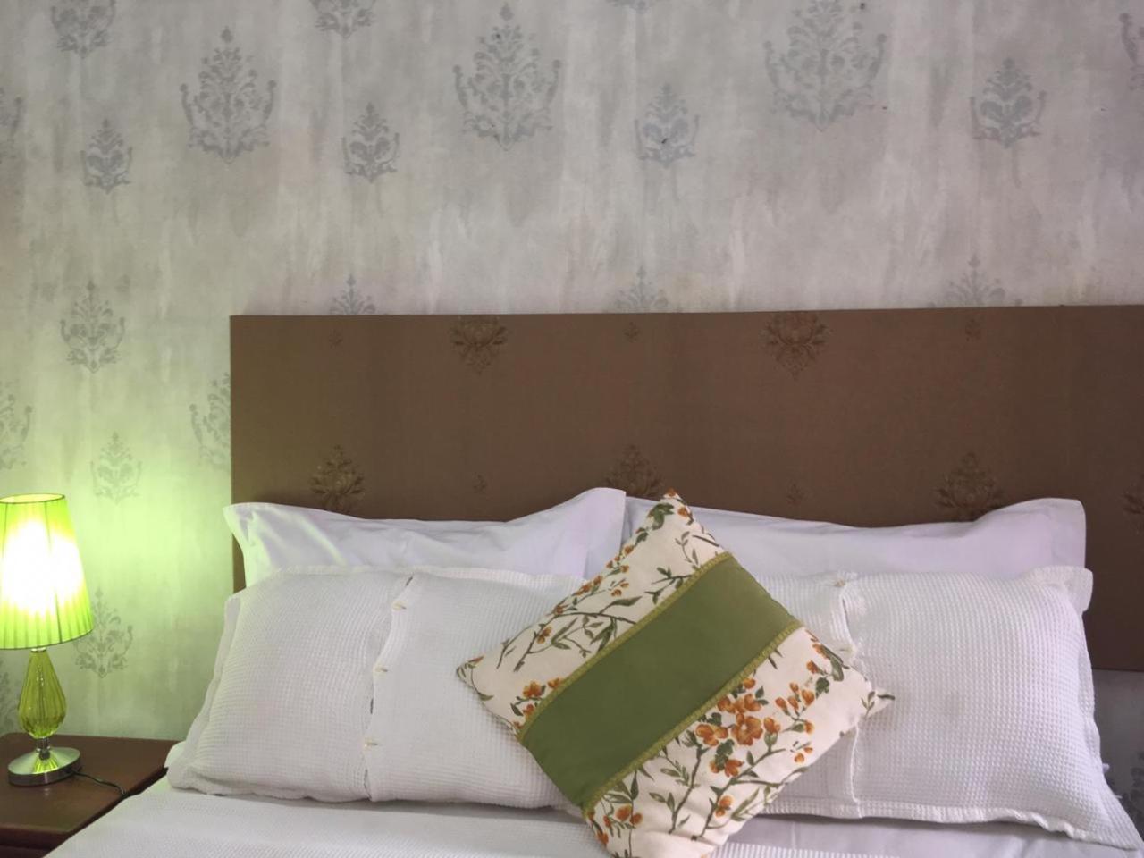 Pousada Vila Vitoria Pirenópolis Buitenkant foto